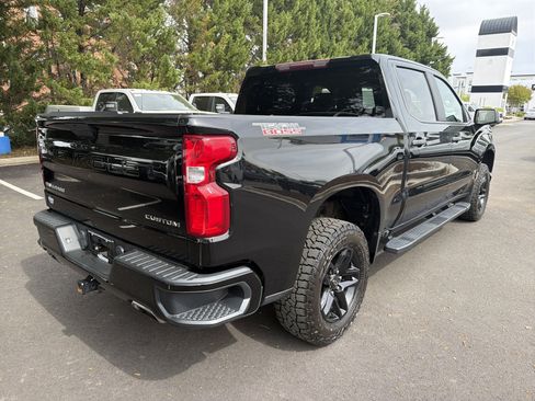 Used 2019 Chevrolet Silverado 1500 Custom Trail Boss w/ Custom Convenience Package image 10