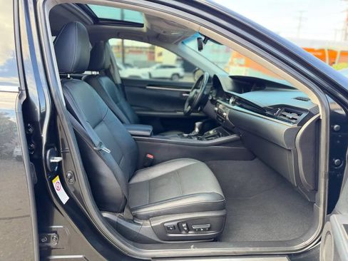 Used 2017 Lexus ES 350 FWD image 38