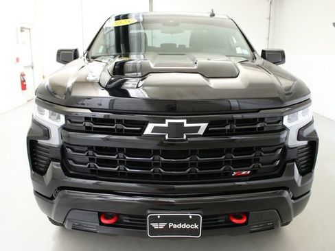 Used 2025 Chevrolet Silverado 1500 LT Trail Boss AWD/4WD image 2