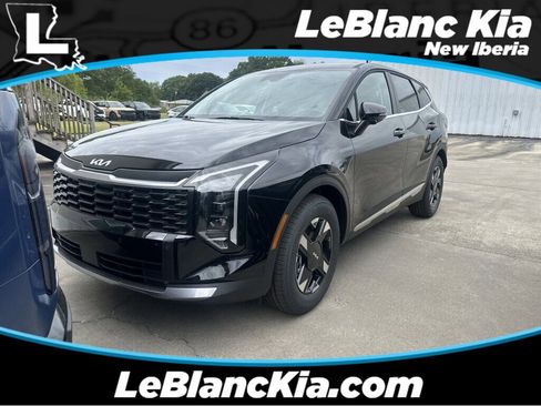 New 2026 Kia Sportage LX FWD image 1