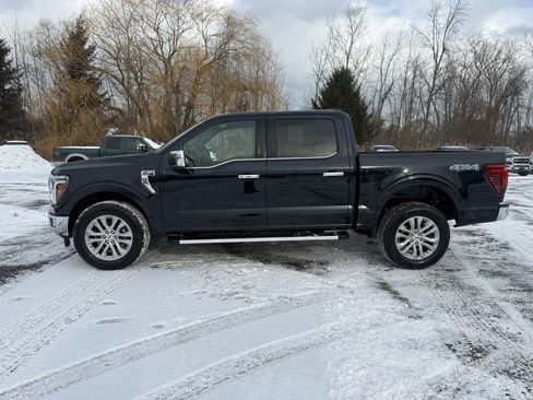 Used 2024 Ford F150 Lariat w/ Tow/Haul Package image 19