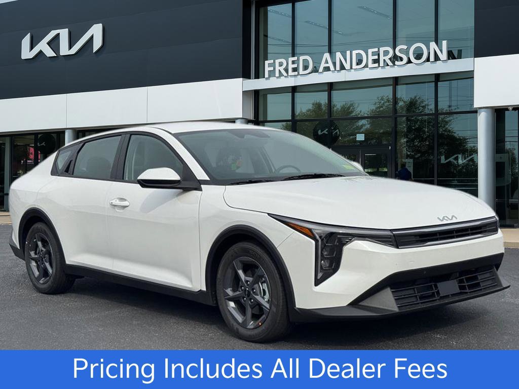 New 2026 Kia K4 FWD image 1