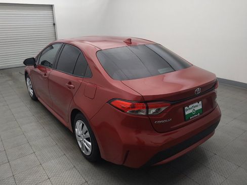 Used 2021 Toyota Corolla LE FWD image 5