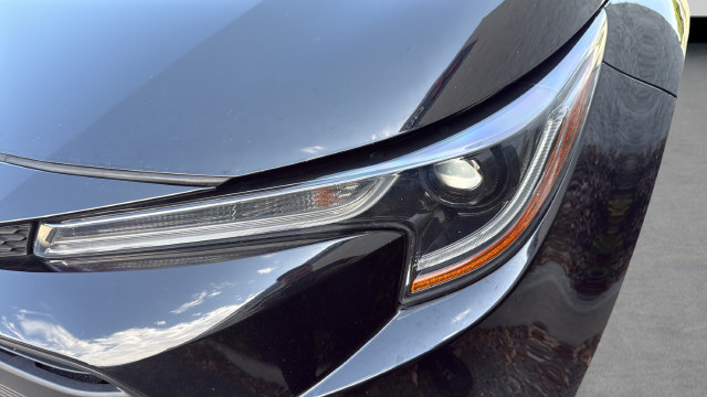 Used 2024 Toyota Corolla LE FWD image 32