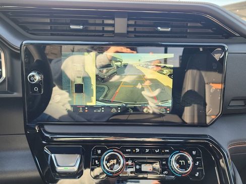 New 2026 GMC Sierra 1500 AT4 w/ AT4 Premium Package image 28