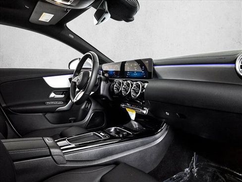 Used 2026 Mercedes-Benz CLA 250 4MATIC image 23