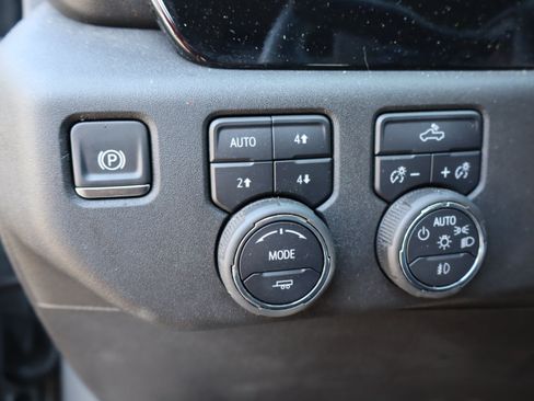 Used 2025 Chevrolet Silverado 1500 RST AWD/4WD image 19