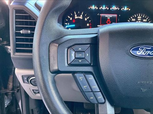 Used 2018 Ford F150 XL w/ Equipment Group 101A Mid AWD/4WD image 7