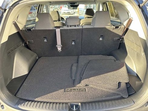 Used 2022 Kia Seltos LX image 6