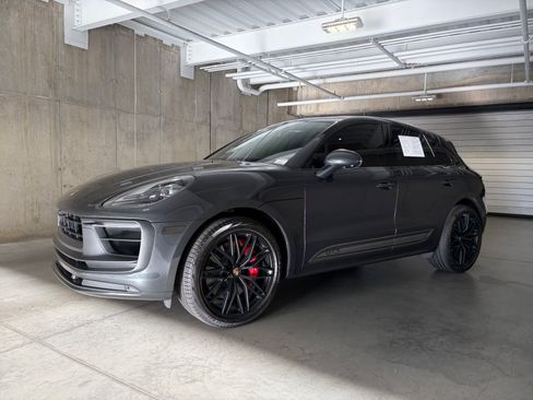 Certified 2023 Porsche Macan GTS AWD/4WD image 1