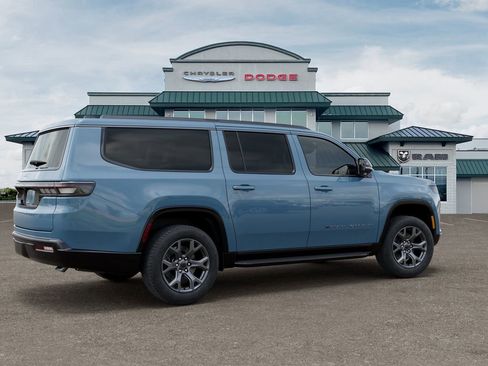 New 2026 Jeep Grand Wagoneer L Limited AWD/4WD image 4