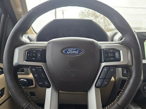 Used 2018 Ford F150 Lariat w/ Equipment Group 502A Luxury image 25
