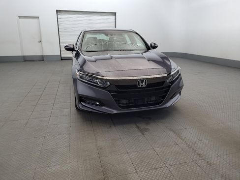 Used 2019 Honda Accord Sport image 14