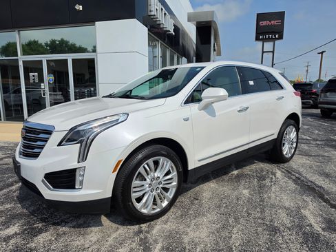Used 2017 Cadillac XT5 Premium Luxury AWD/4WD image 1