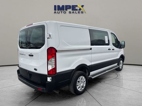 Used 2024 Ford Transit 250 Low Roof w/ Exterior Upgrade Package RWD image 5