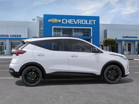 New 2027 Chevrolet Bolt RS w/ Technology Package FWD image 3