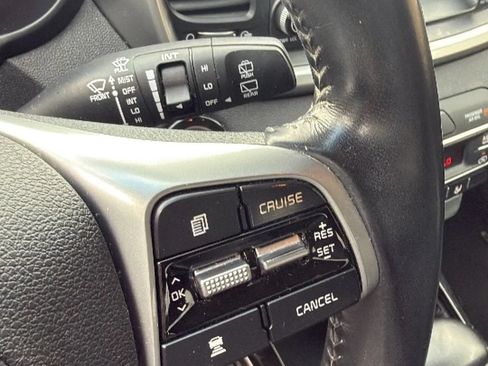 Used 2019 Kia Sorento EX FWD image 18