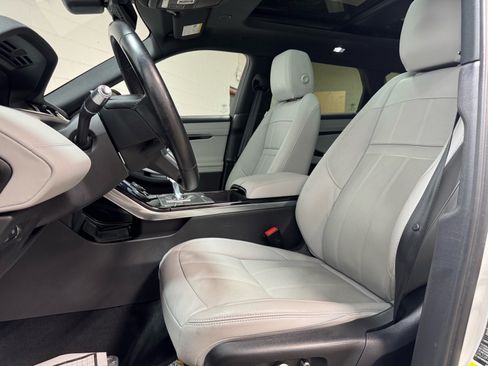 Used 2022 Land Rover Range Rover Evoque S AWD/4WD image 22