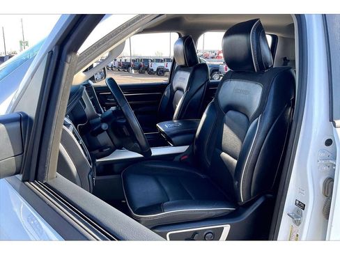 Used 2022 RAM 1500 Laramie image 26