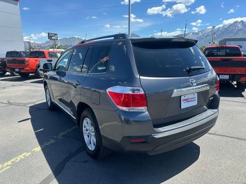 Used 2012 Toyota Highlander 4WD w/ Tech Pkg image 9