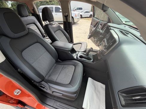 Used 2021 Chevrolet Colorado Z71 RWD image 18