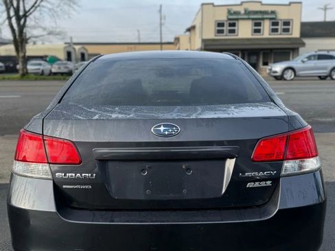 Used 2012 Subaru Legacy 2.5i Premium image 3