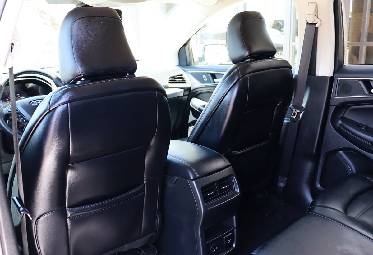 Used 2022 Ford Edge SEL w/ Convenience Package AWD/4WD image 32