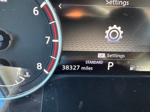 Used 2021 Nissan Rogue S image 17