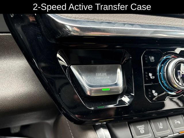 Used 2025 GMC Sierra 2500 Denali AWD/4WD image 19