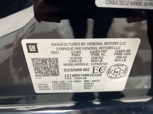 Used 2021 GMC Sierra 2500 Denali w/ Denali Ultimate Package AWD/4WD image 29
