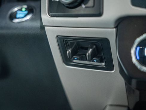 Certified 2022 Ford F250 Lariat w/ Black Appearance Package image 34