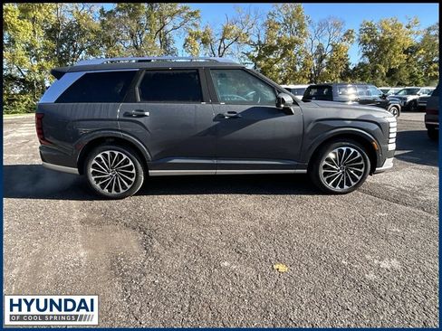 New 2026 Hyundai Palisade Calligraphy FWD image 8