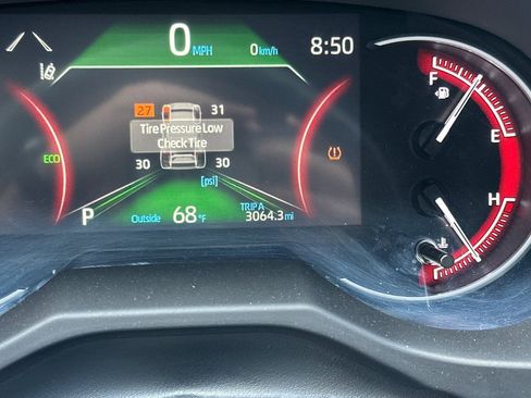 Used 2024 Toyota RAV4 LE FWD image 38