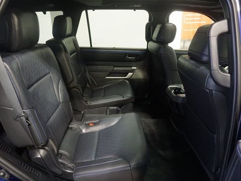 Used 2024 Toyota Sequoia Platinum image 27