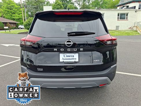 Used 2023 Nissan Rogue S AWD/4WD image 5