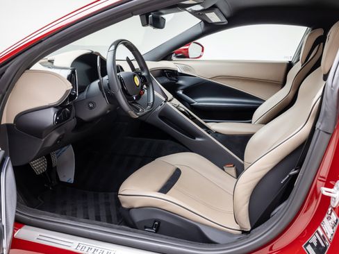 Certified 2022 Ferrari Roma RWD image 64