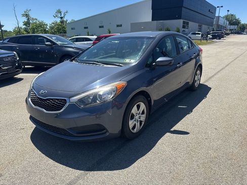 Used 2014 Kia Forte LX FWD image 3