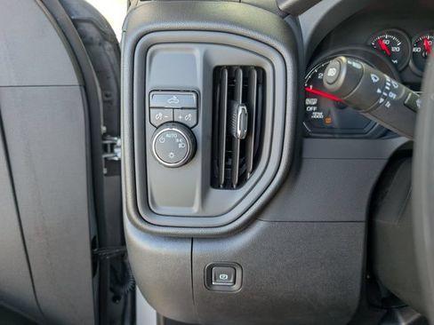 Used 2025 Chevrolet Silverado 1500 Custom RWD image 11