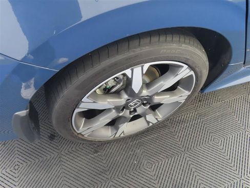 Used 2025 Honda Civic Sport image 8