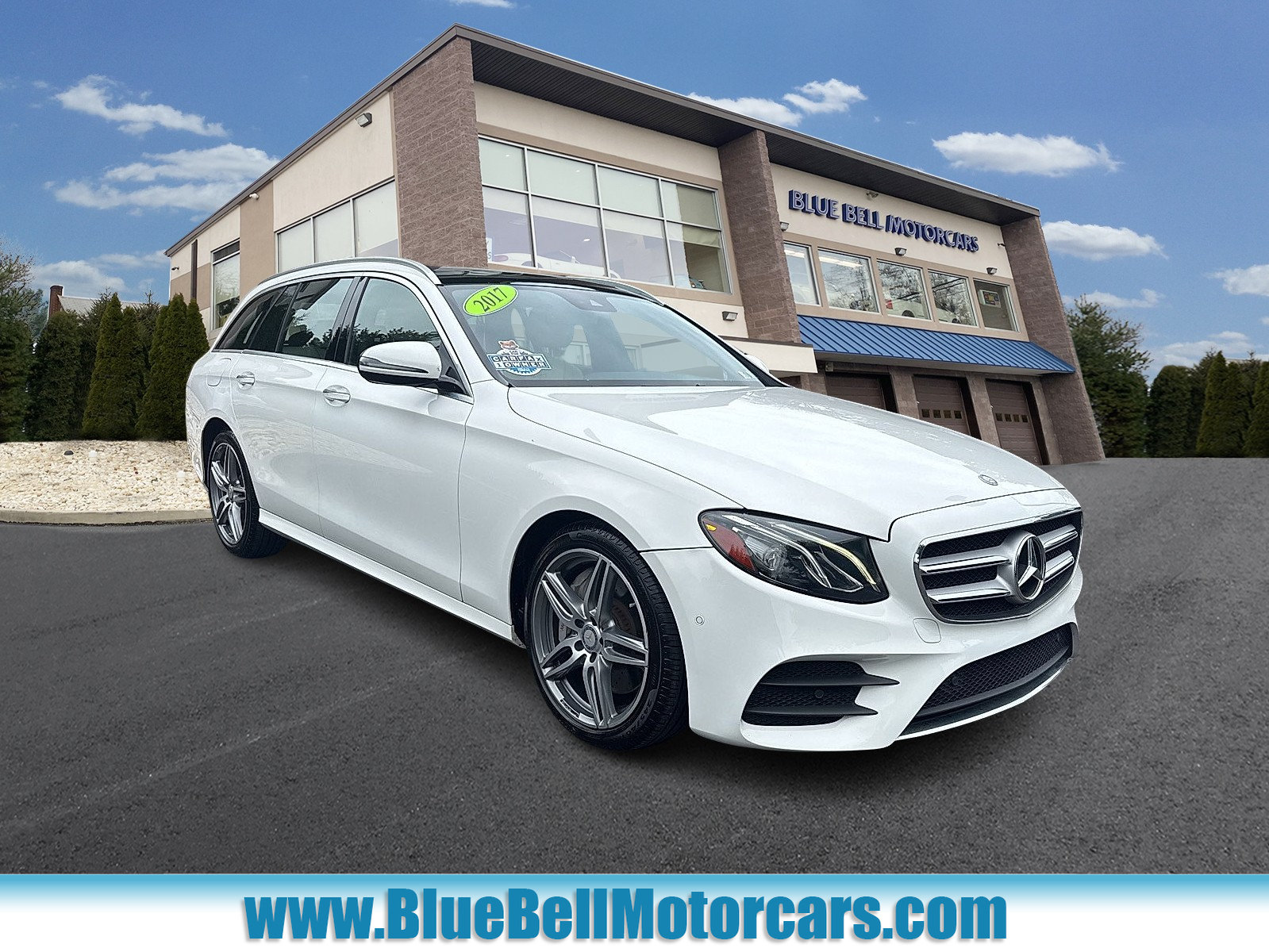 Used 2017 Mercedes-Benz E 400 4MATIC Wagon image 1