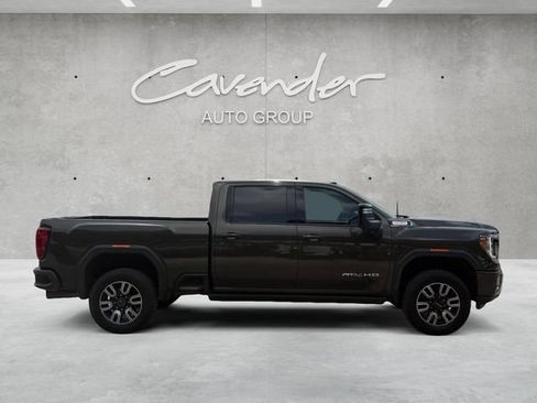 Used 2023 GMC Sierra 2500 AT4 w/ AT4 Premium Plus Package AWD/4WD image 17