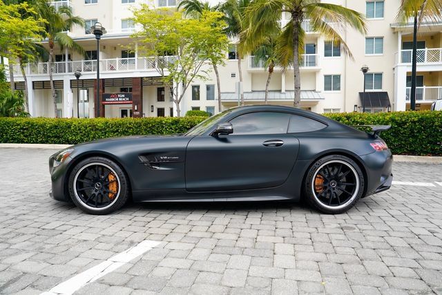 Used 2018 Mercedes-Benz AMG GT R image 15