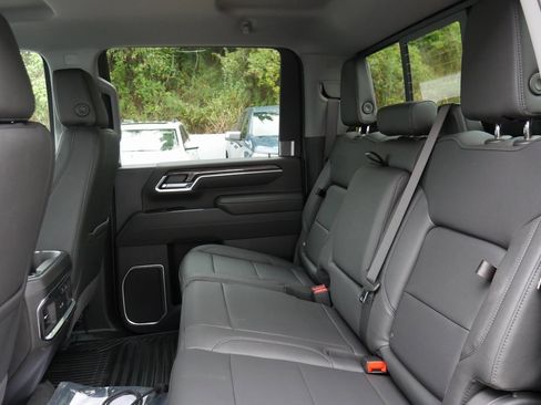 New 2026 Chevrolet Silverado 3500 LTZ w/ LTZ Plus Package image 27