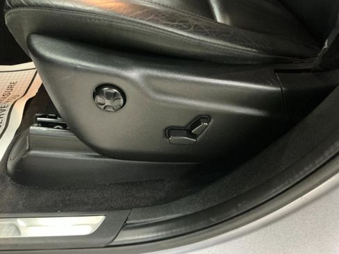 Used 2018 Jeep Grand Cherokee Limited AWD/4WD image 13