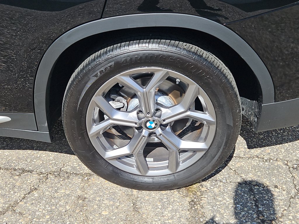Used 2024 BMW X3 xDrive30i w/ Premium Package AWD/4WD image 8