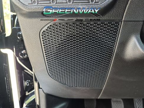 Used 2026 Jeep Wrangler Unlimited Sport AWD/4WD image 13
