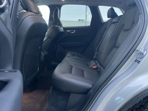 Certified 2023 Volvo XC60 B5 Plus w/ Climate Package image 17