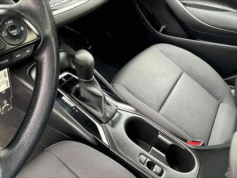 Used 2024 Toyota Corolla LE image 16
