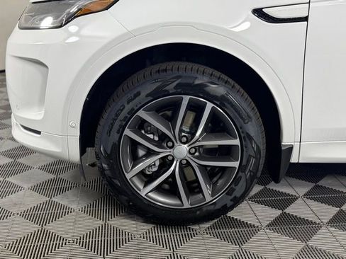 Certified 2025 Land Rover Discovery Sport S image 10