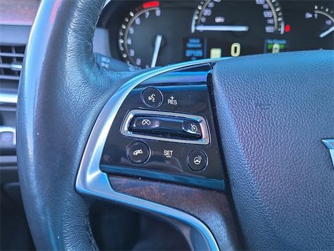 Used 2018 Cadillac XTS Luxury image 19